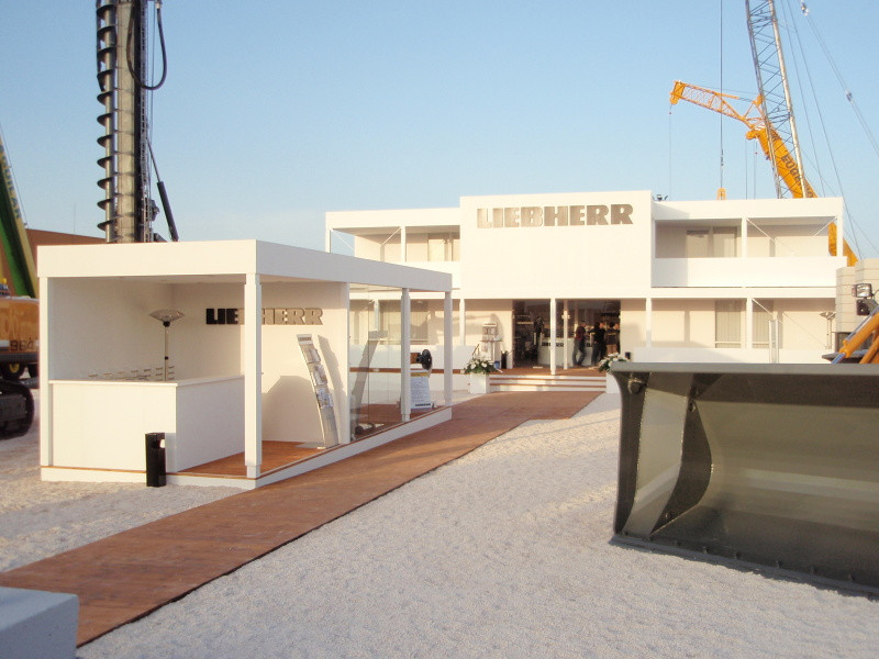 Liebherr - Holding GmbH